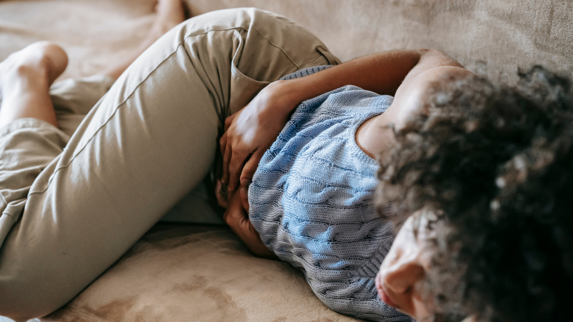 Pertes noires ou marrons : quand faut-il s'inquiéter ?