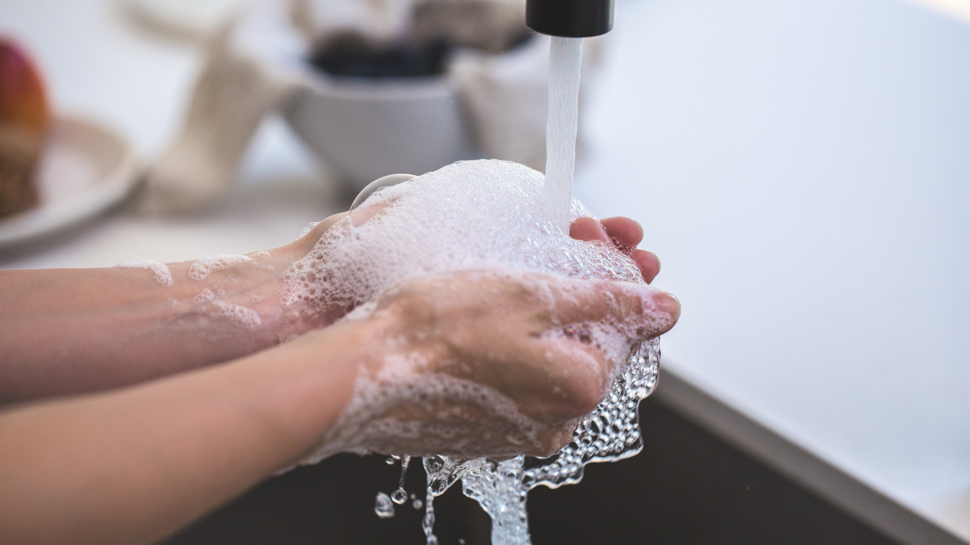 Comment enlever efficacement une tache de sang menstruel ?
