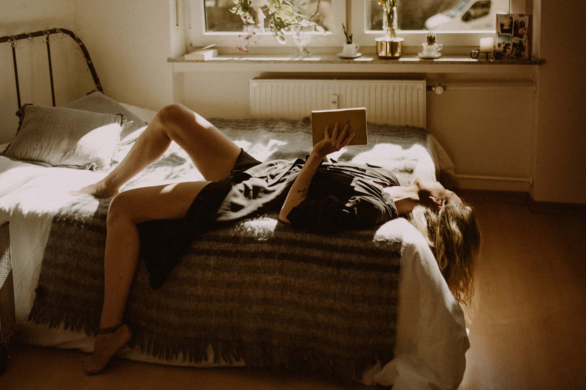 Personne allongée sur son lit